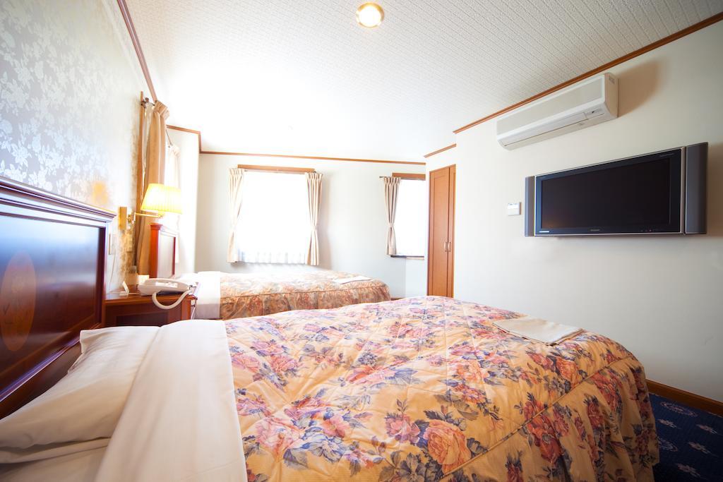 Beppu Station Hotel Room photo